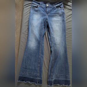 Edgely Maurices High Rise Curvey Flare Women's Jeans